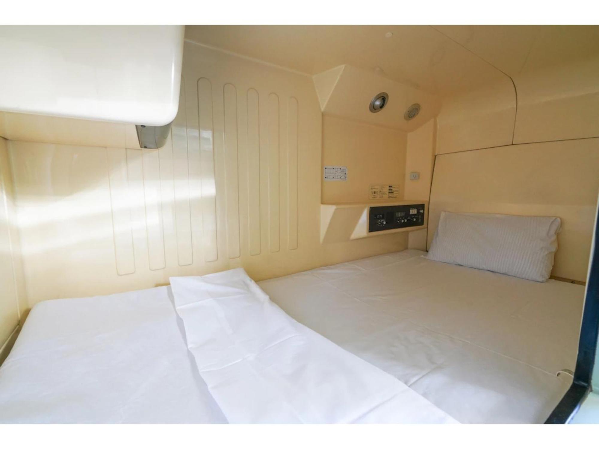 Male Only Capsule Inn Hamamatsucho - Vacation Stay 68799V Токио Екстериор снимка